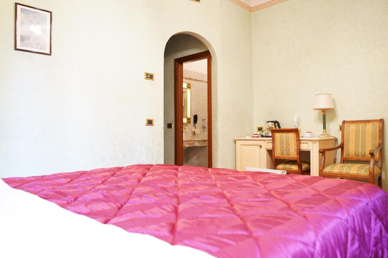 Hotel Fantastic Garden - Firenze Nord à Sesto Fiorentino Extérieur photo